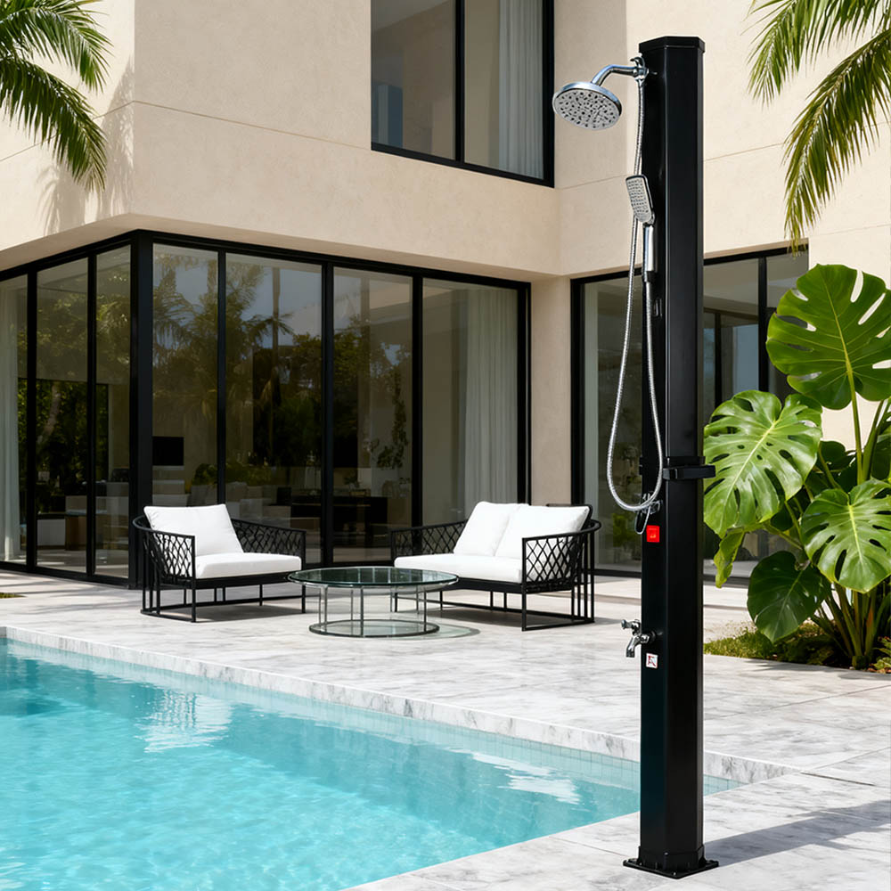 LY35L09 aurinkosuihku ulkona, helppo kuljettaa ja kuljettaa